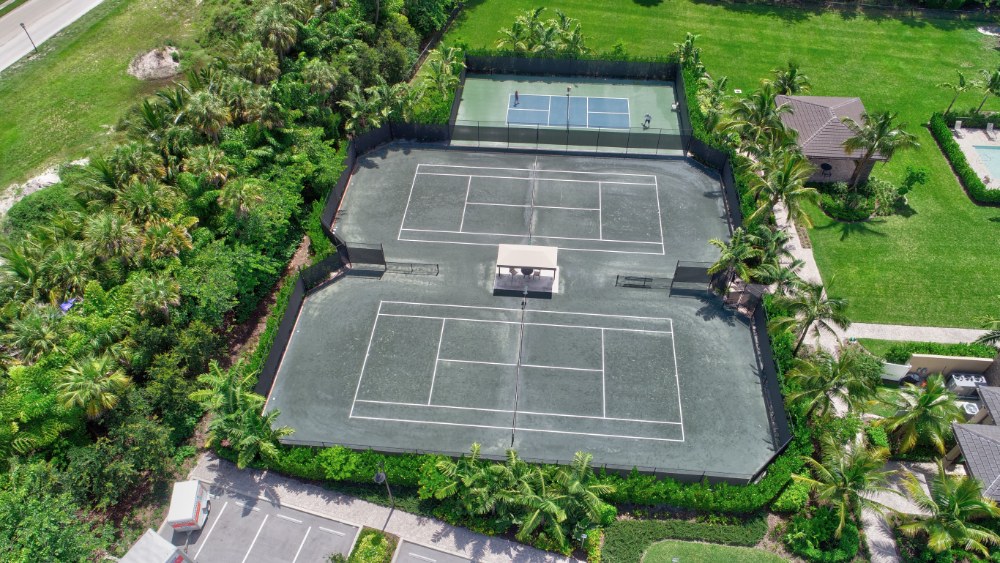 Gallery Image 2 HAR-Tru Tennis Courts