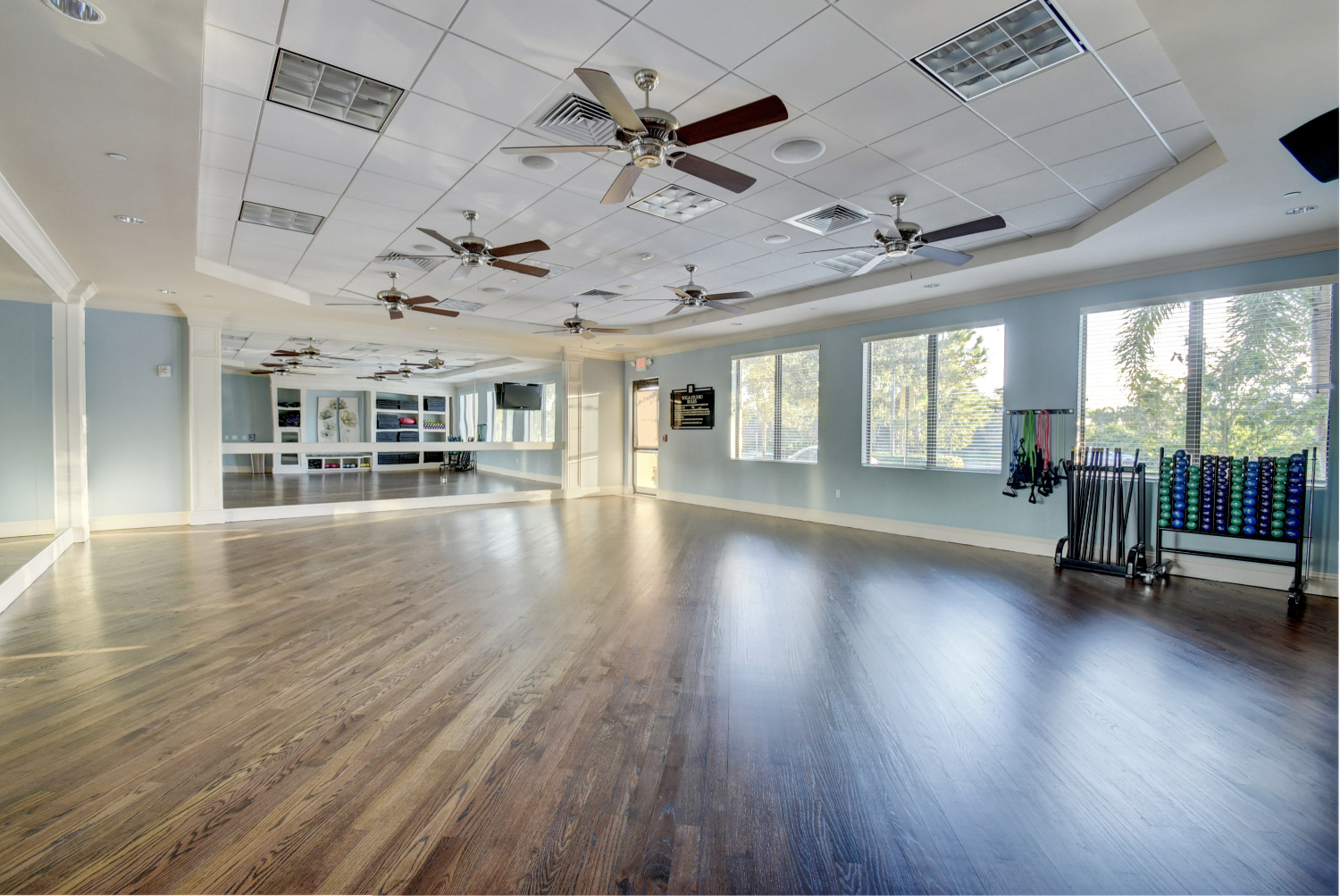 Gallery Image Valencia Reserve (19)