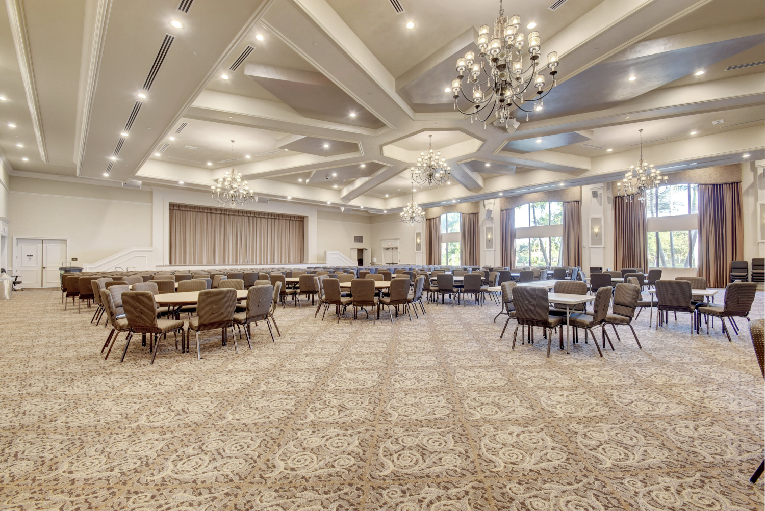 Gallery Image Valencia Reserve (5)