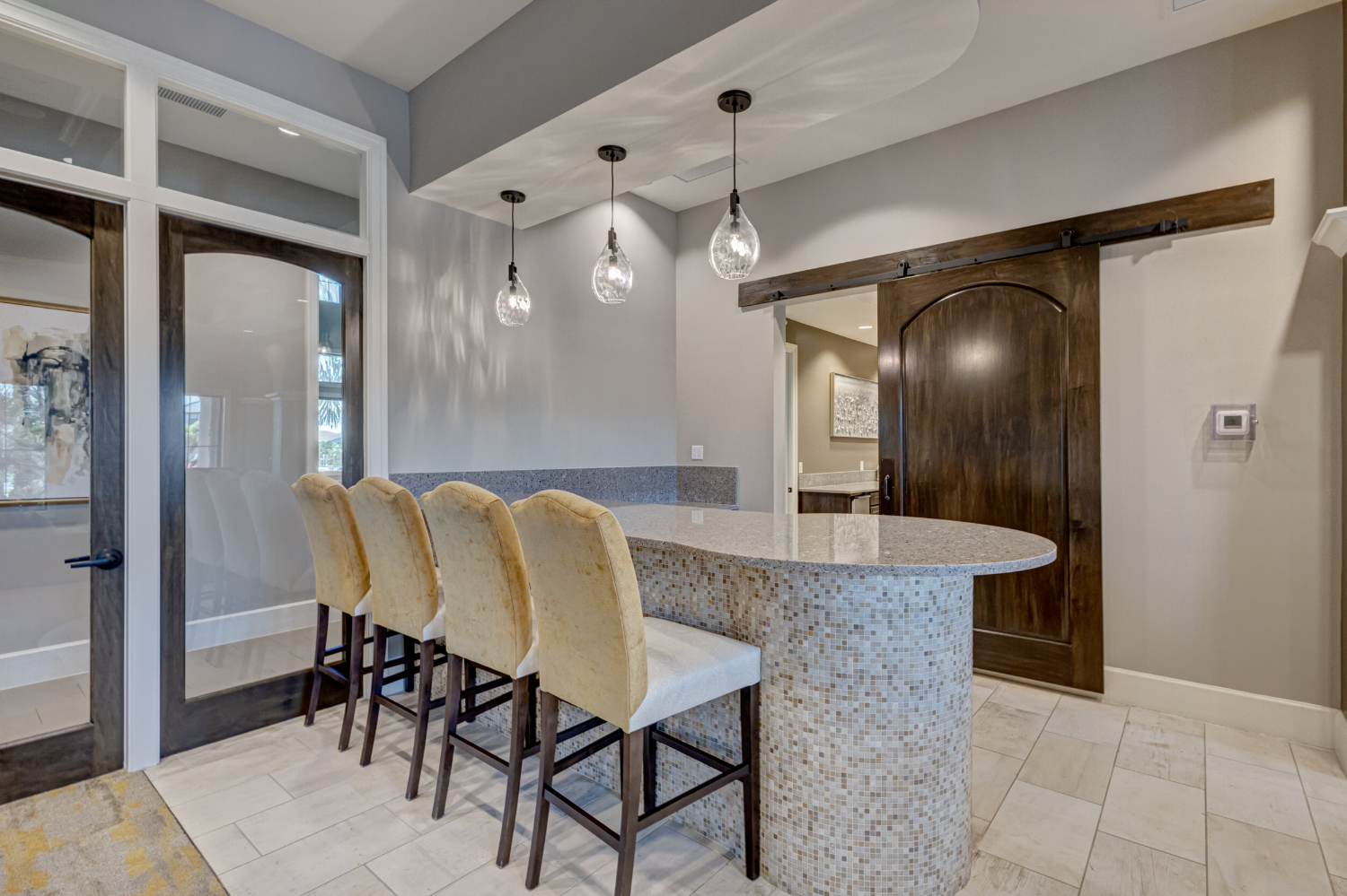 Gallery Image 106_13_5d1a6290