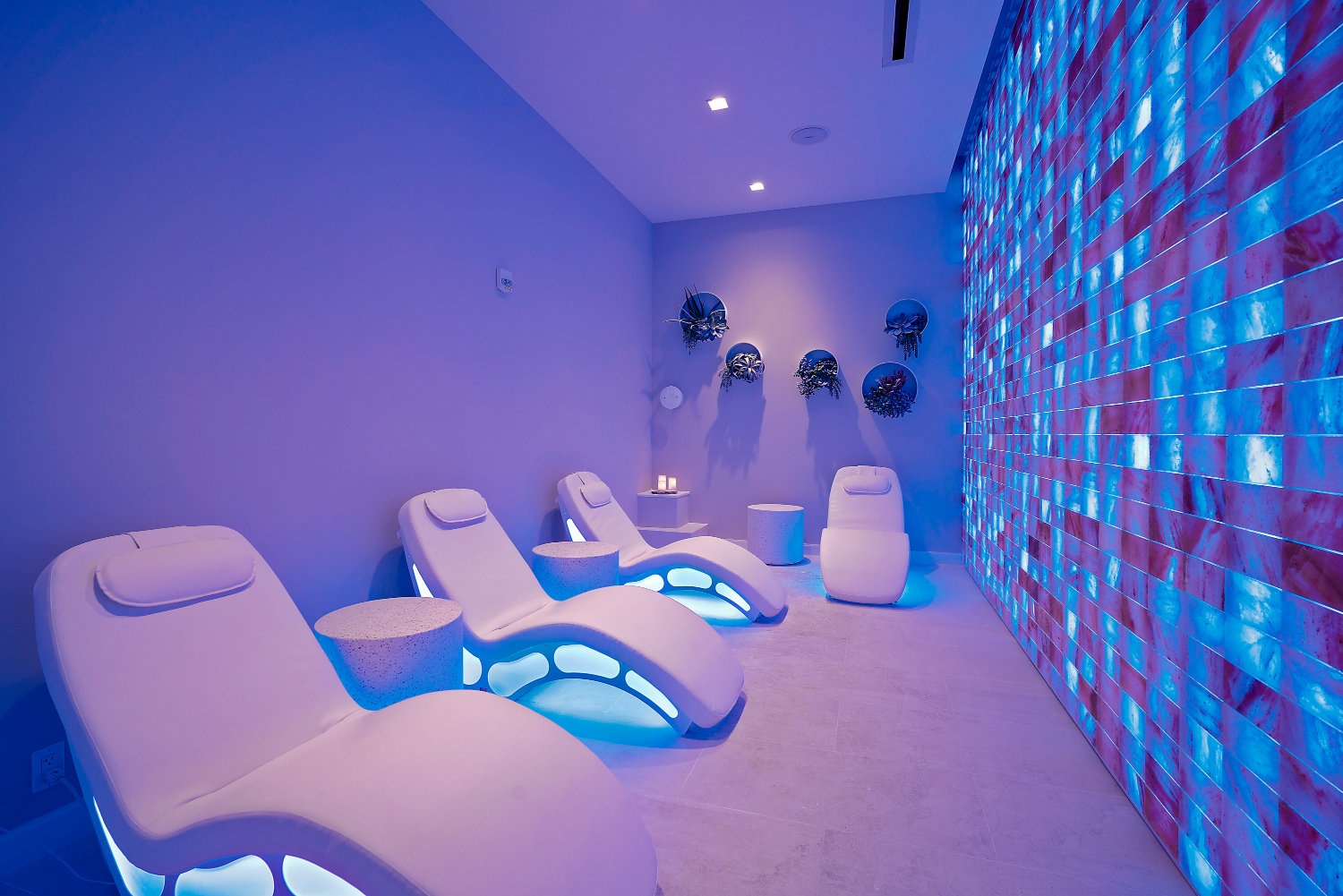 Gallery Image Admiral_s Cove Spa _ Salon-13
